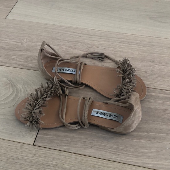 Like new! Suede sandals, size 38 - Picture 2 of 4